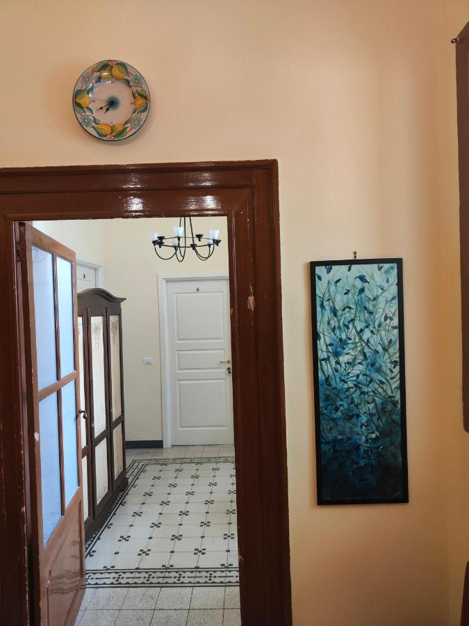 B&B Palazzo Corvino ปาแลร์โม ภายนอก รูปภาพ