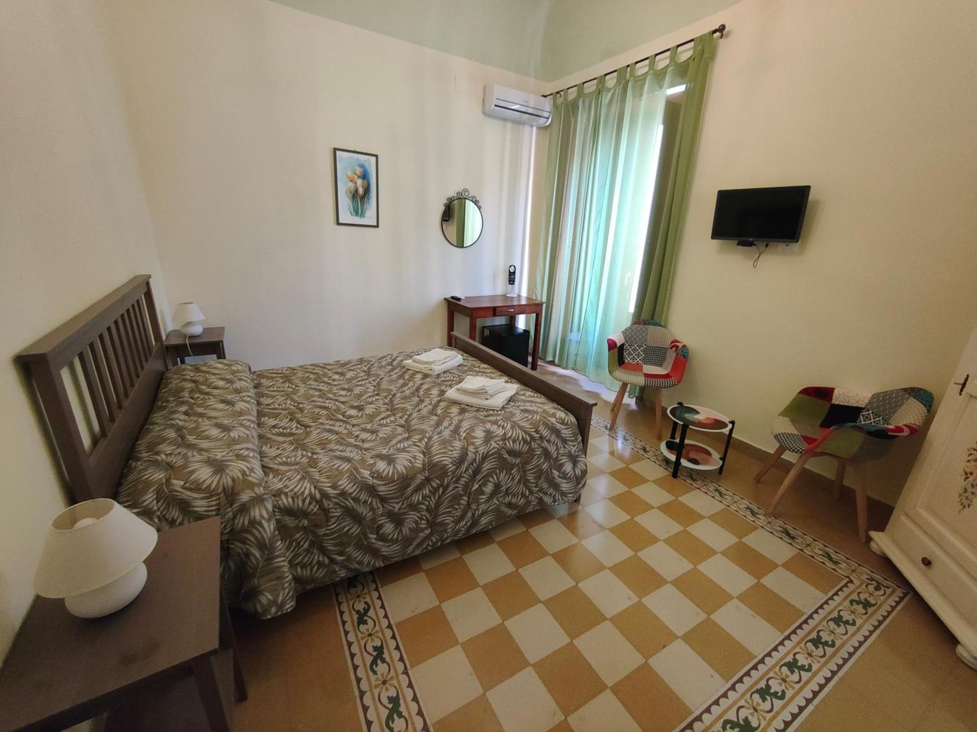 B&B Palazzo Corvino ปาแลร์โม ภายนอก รูปภาพ