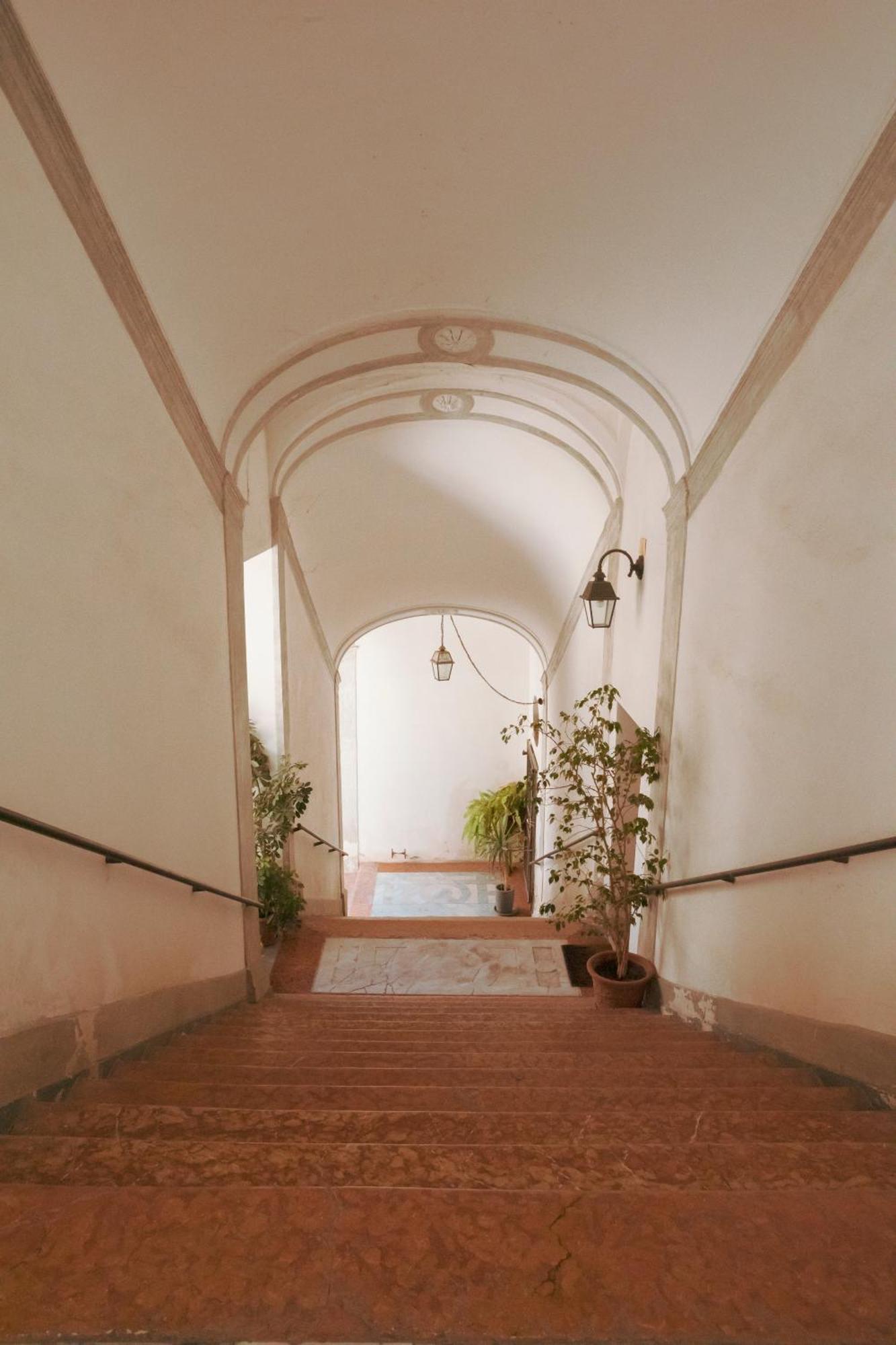 B&B Palazzo Corvino ปาแลร์โม ภายนอก รูปภาพ